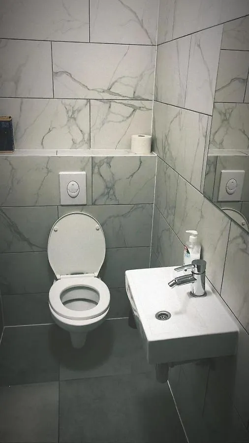 Daire Private Room Near Vienna City Center 1 Avusturya